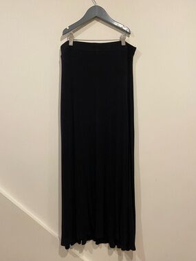 AMERICAN EAGLE Black Ribbed Stretchy Maxi Skirt